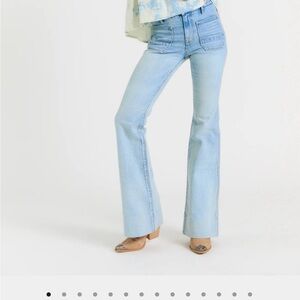 Porter Blue light blue Wanderer Flare jeans Size 28, 31.5 inch inseam